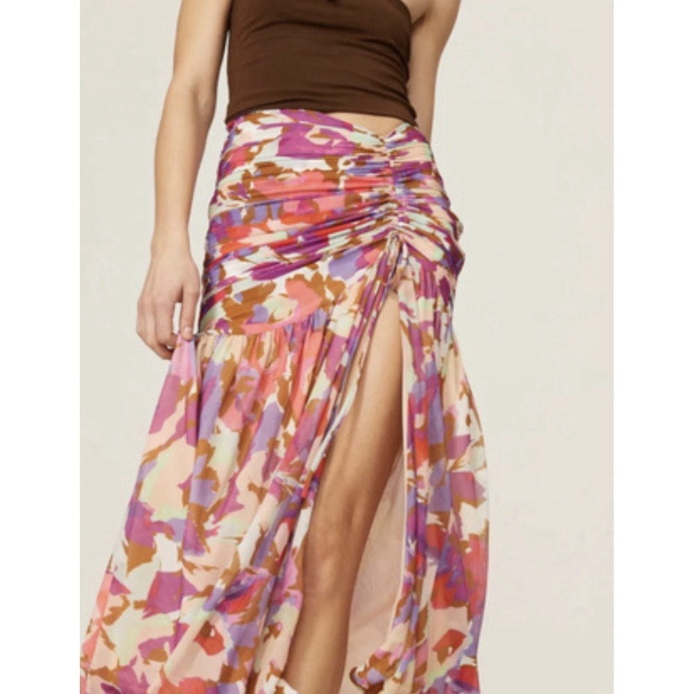 Nicholas Mabel Geometric Maxi  Skirt  Size US 0 High Side Slit Fairy Whimsical‎